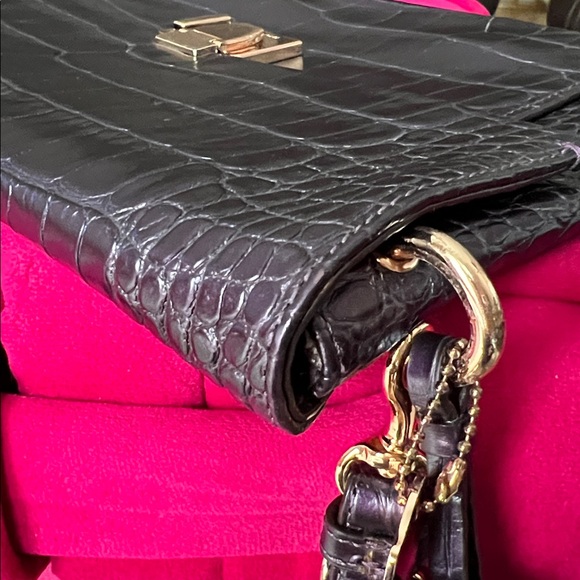 Coach Legacy Metallic Croc Clutch-EUC - Picture 10 of 16